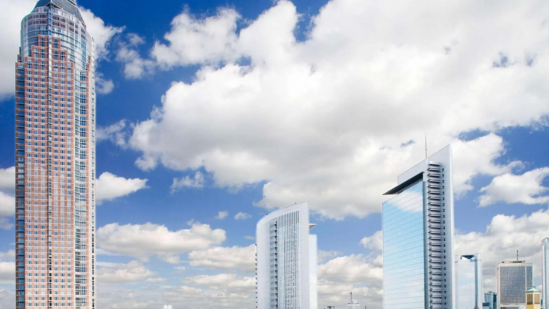 Mövenpick Hotel Frankfurt am Main City
