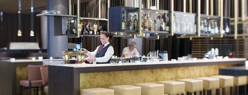 Moevenpick Hotel Frankfurt City Messe Frankfurt am Main 4*,